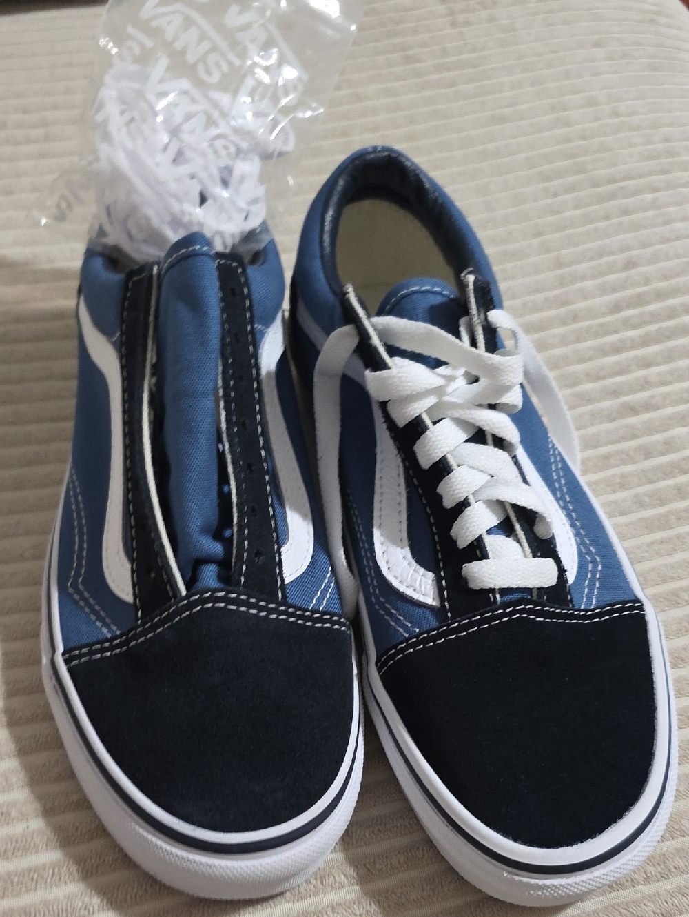 Vans Blue, Black & White Old Skool Sneakers